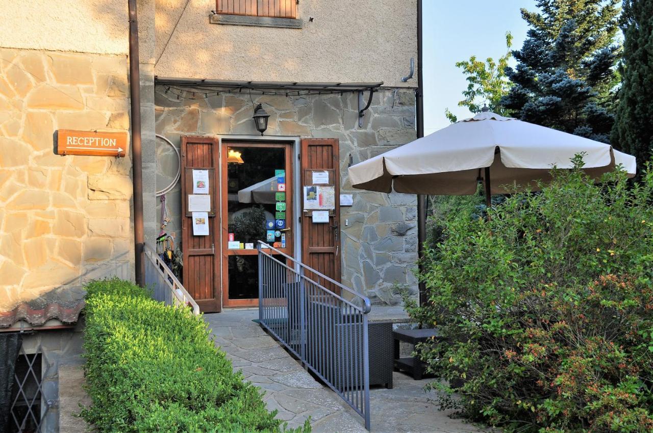 Borgo Caiano Country Inn Farm stay Caiano